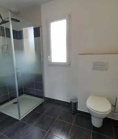Chic Au Bois Joli Piscine Privee 4 4 Kms De Bergerac, Dans Le Perigord Pourpre